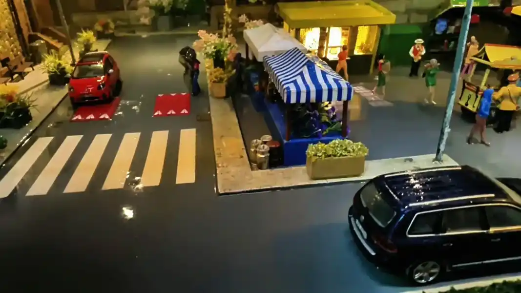 Kawiarnia przy torach   scena z  ycia miasta