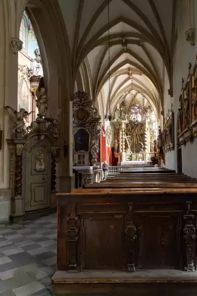 klodzko wnetrze kosciola 038