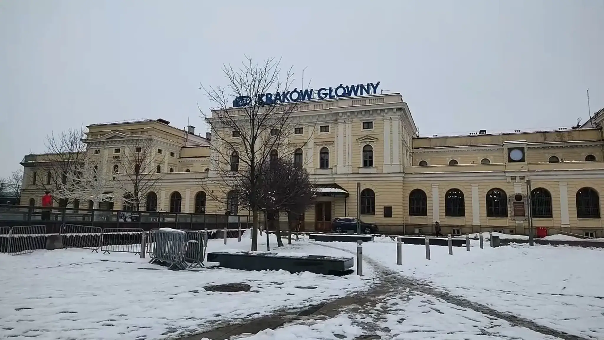 Dworzec Główny w Krakowie – nowoczesny podziemny węzeł kolejowy