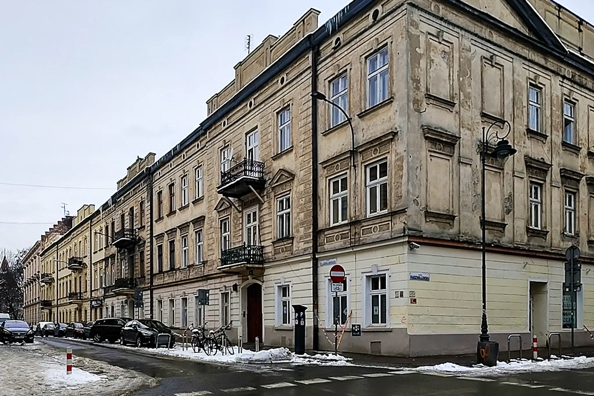 Ulica Radziwiłłowska w Krakowie – zabytkowe kamienice w stylu secesji i historyzmu
